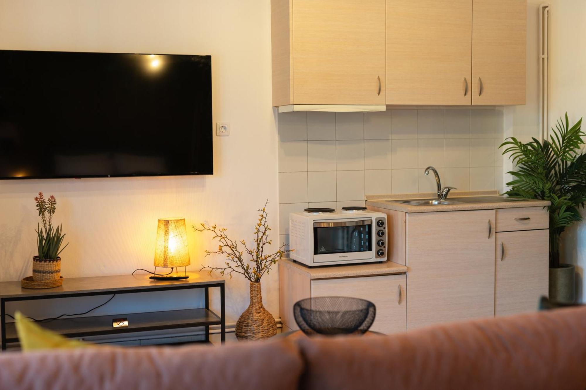 Gardens Of Babylon Suite By Heaven'S Hall Luxury Suites Alexandroupolis Buitenkant foto